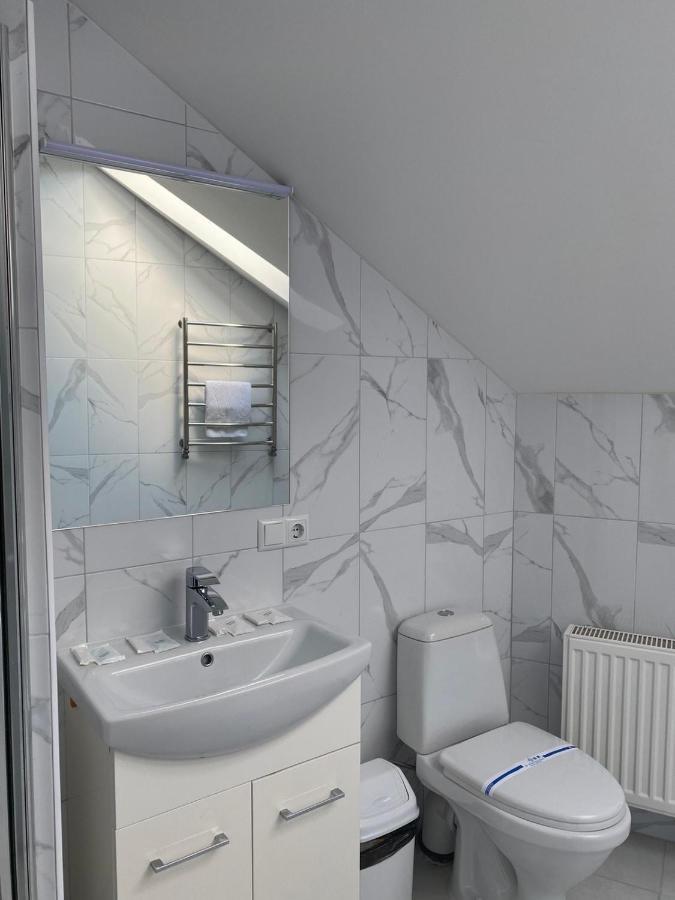 Hotel Rover Lviv Kültér fotó
