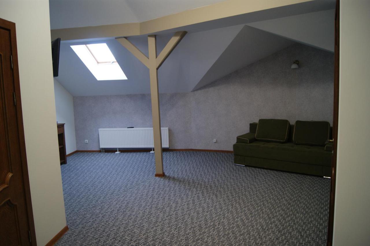 Hotel Rover Lviv Kültér fotó